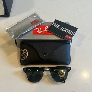 Ray-Ban Clubmaster Sunglasses